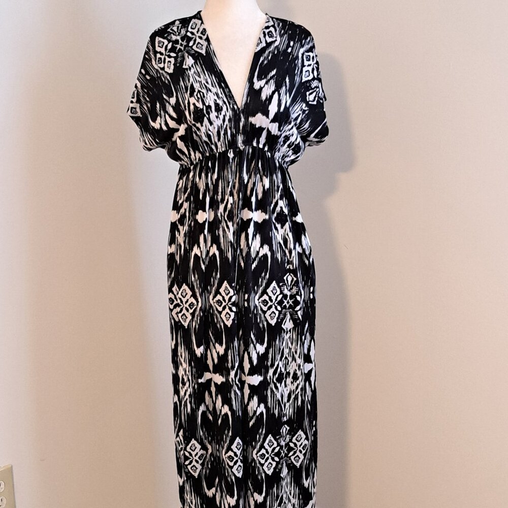 BONGO Black & White Maxi Dress Size Small